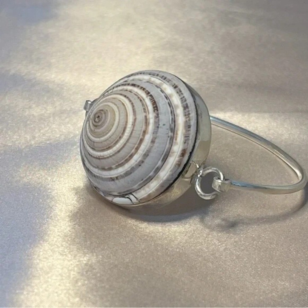 Sterling Silver Natural Shell Mermaid-core Vintage Hand Made‎ Bangle Bracelet